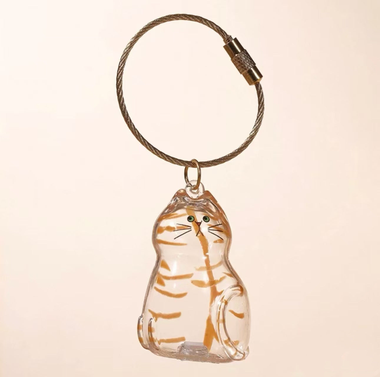 Cat Hair Capsule